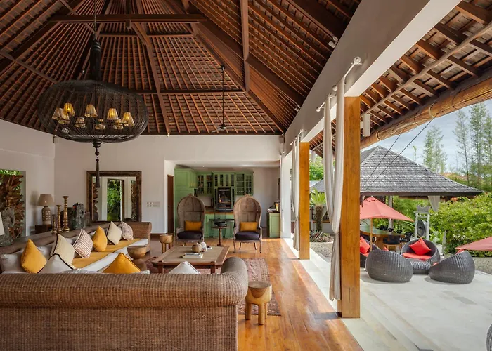 Villa Naty, Luxury 6 Bedrooms Near Canggu